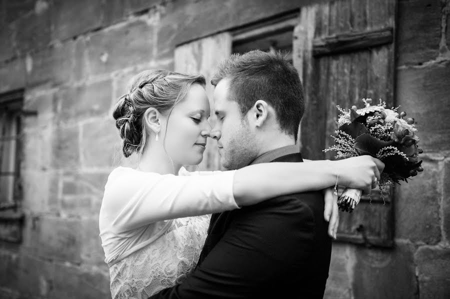 Fotógrafo de casamento Kinga Kendzia (kingakendzia). Foto de 25 de julho 2016