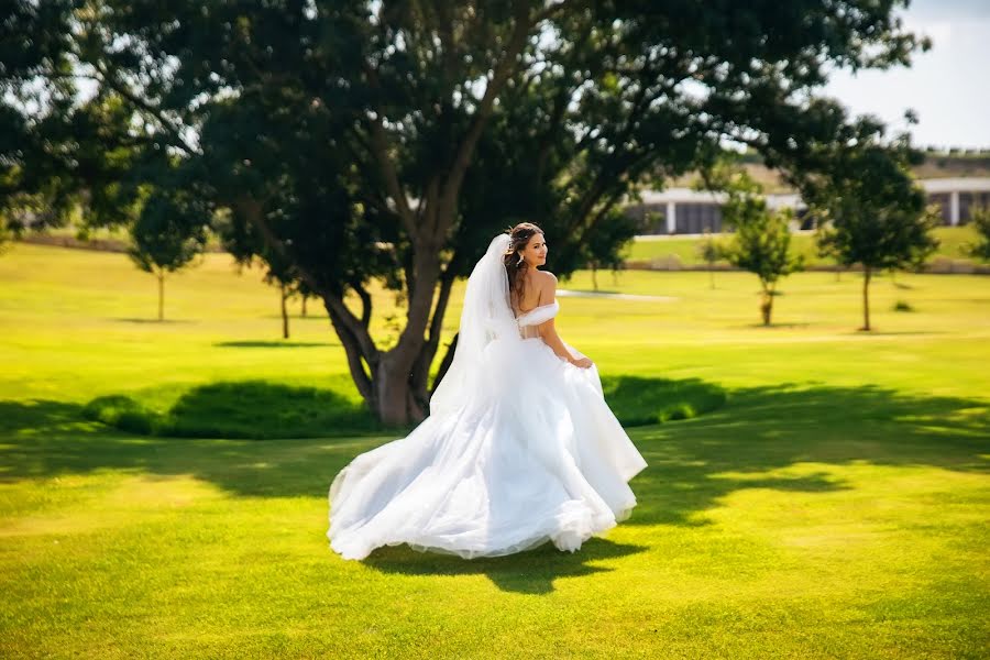 Photographe de mariage Artem Kolomiec (colomba). Photo du 16 janvier 2022