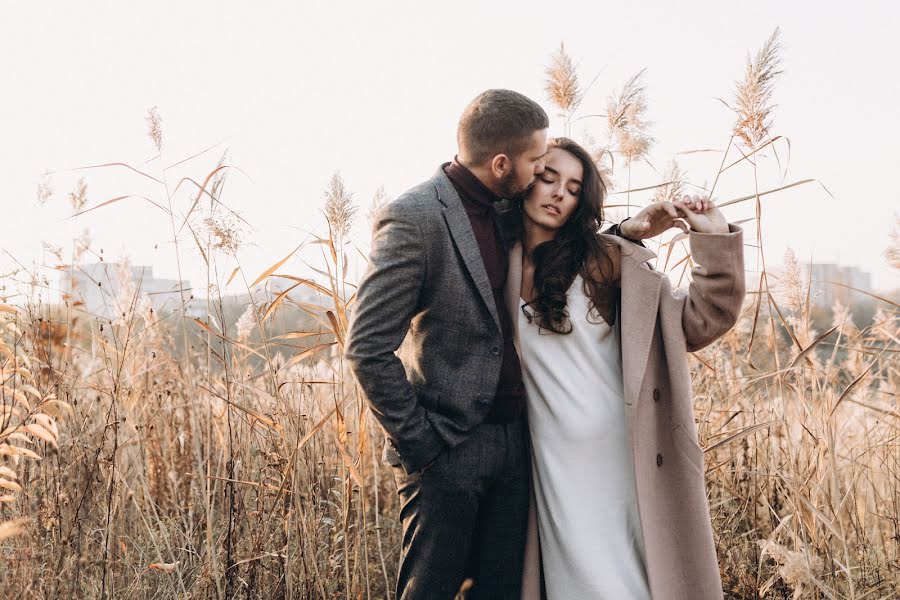 Fotógrafo de bodas Nadya Ravlyuk (vinproduction). Foto del 12 de diciembre 2019