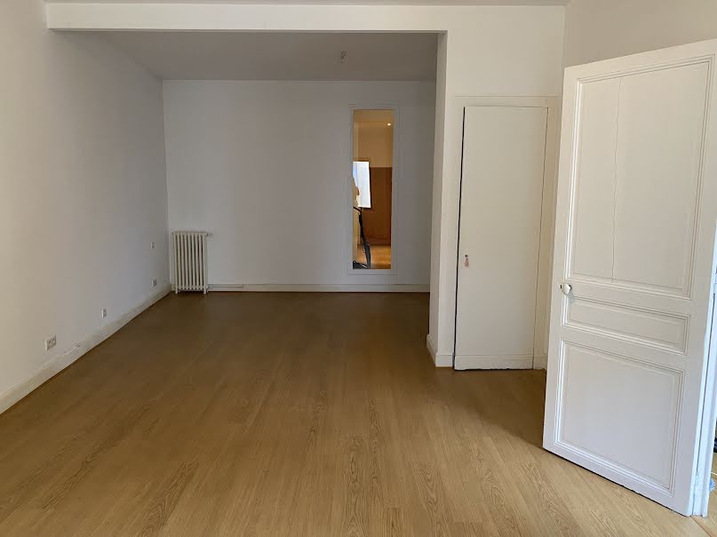 Vente appartement 3 pièces 109.78 m² à Narbonne (11100), 284 000 €