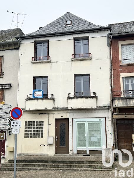 Vente maison 14 pièces 170 m² à Allassac (19240), 76 000 €