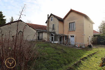 maison à Pont-Sainte-Marie (10)