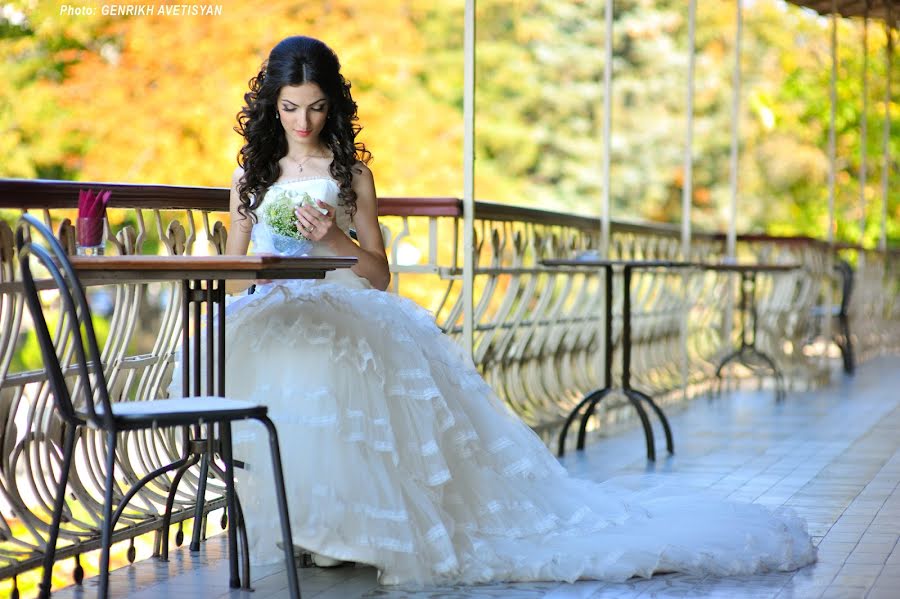 Photographe de mariage Genrikh Avetisyan (genrikhavetisyan). Photo du 14 mai 2015