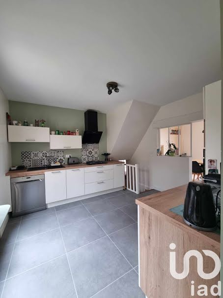 Vente maison 6 pièces 138 m² à Mogneville (60140), 258 000 €