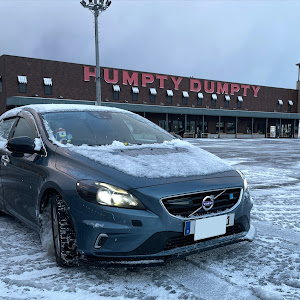 V40 T4