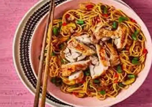 Chicken Singapori Noodles