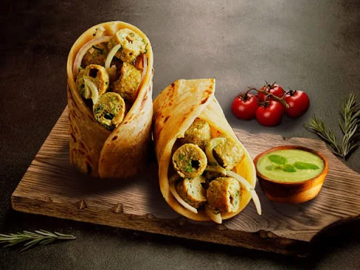 Chicken Seekh Roll - 7 Inches