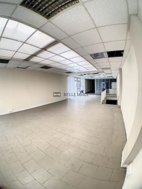 Location  locaux professionnels  180 m² à Saint-maur-des-fosses (94100), 3 570 €