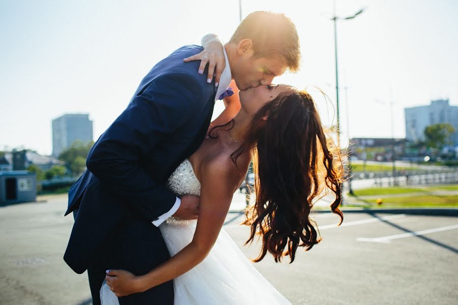 Photographe de mariage Aleksandr Khom (sipmyocean). Photo du 18 janvier 2016