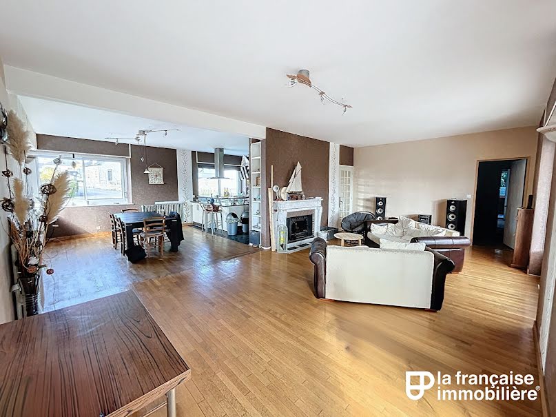 Vente maison 11 pièces 302 m² à Janzé (35150), 481 620 €