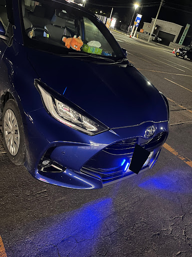 ヤリス Mxpa10のブルーライト 車汚い 洗車したい Ledサイドライトに関するカスタム メンテナンスの投稿画像 車のカスタム情報はcartune