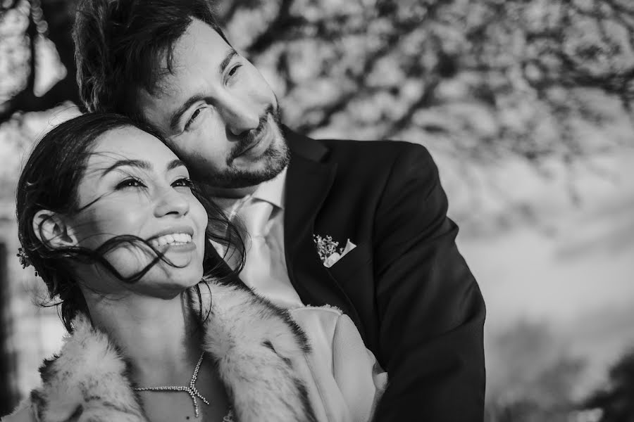 Wedding photographer Zoltán Kiss (gadgetfoto). Photo of 29 January 2021