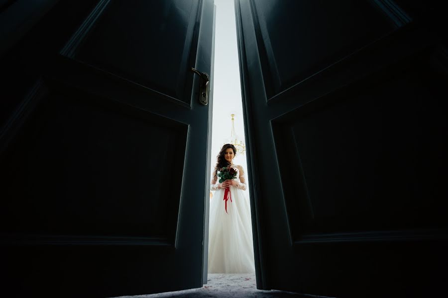 Fotografo di matrimoni Dmitriy Shumeev (wedmoment). Foto del 1 marzo 2017