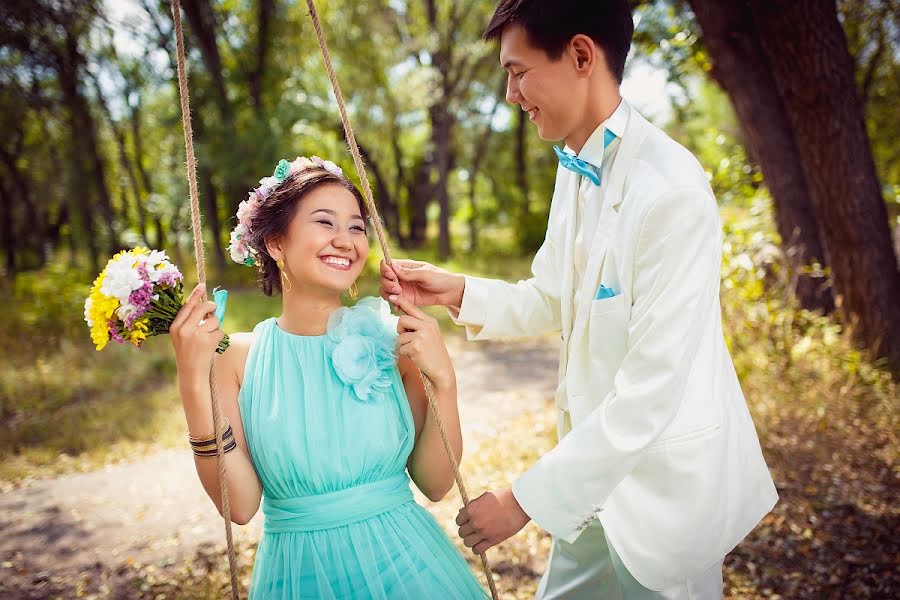 Wedding photographer Vladislav Kershman (vladiker). Photo of 27 January 2014