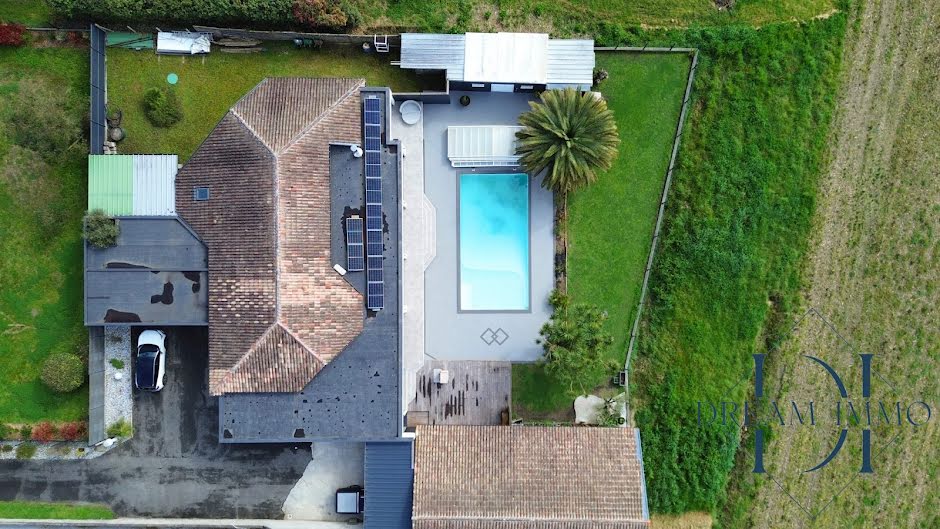 Vente maison 6 pièces 217 m² à Rivière-Saas-et-Gourby (40180), 890 000 €