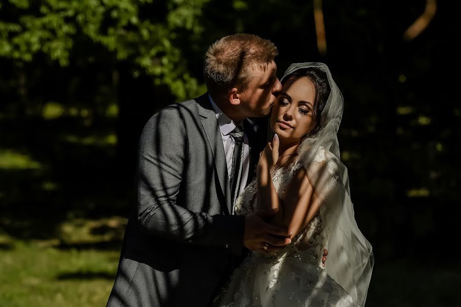 Fotógrafo de bodas Karina Andreeva (akmaay). Foto del 10 de julio 2019