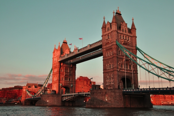 Tower Bridge di mcvitus