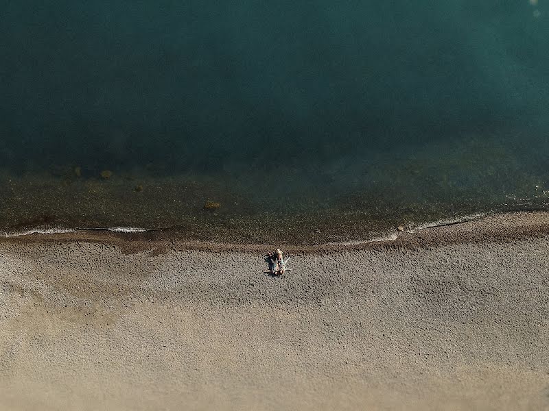 Свадебный фотограф Александр Тихомиров (alextixomirov). Фотография от 29 апреля 2021