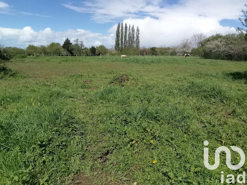 Vente terrain  3382 m² à Cluis (36340), 34 000 €