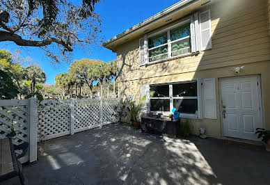 Apartment with pool 2