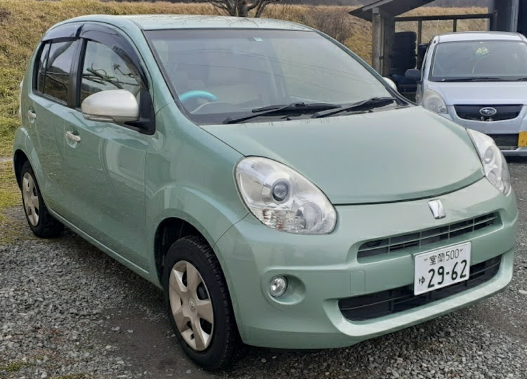 パッソのDIY・ホイール交換・パッソ・車高調整に関するカスタム事例の投稿画像1枚目