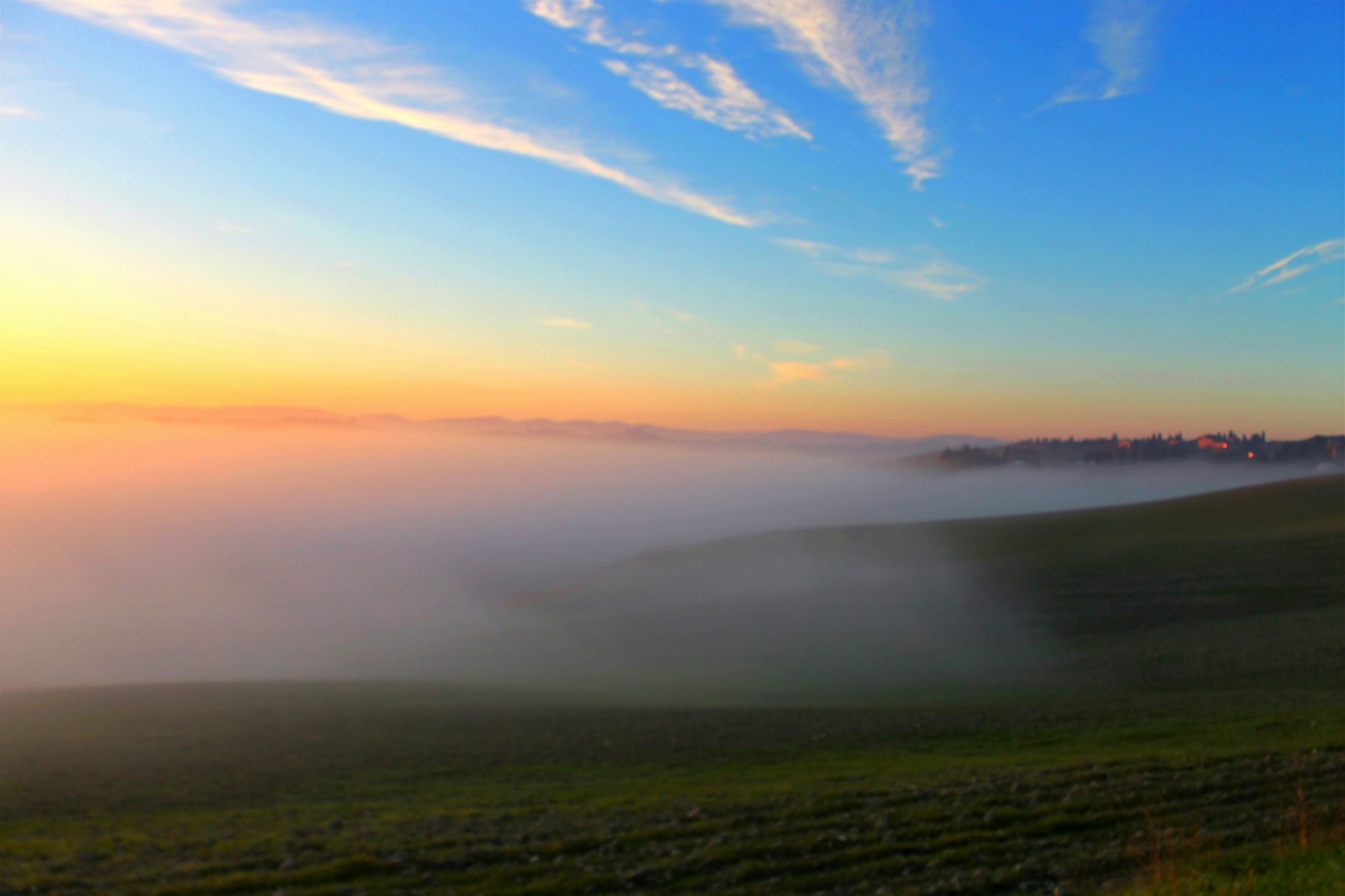 Nebbia al tramonto di PhotoBySaraPesucci