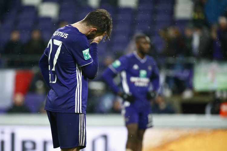 Dure aankoop na tien matchen alweer weg bij RSC Anderlecht? Topclub dringt aan