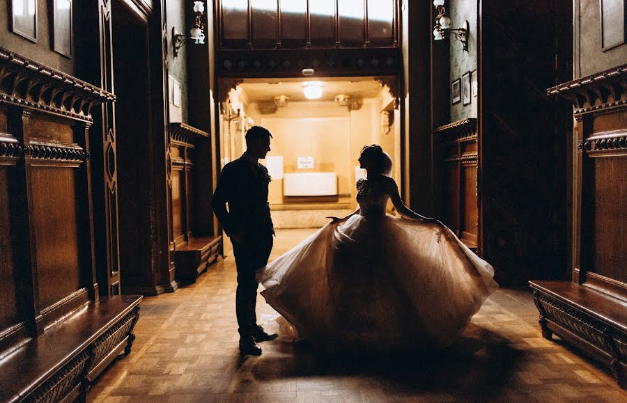 Fotógrafo de casamento Anna Balan (balanphoto). Foto de 16 de fevereiro 2022