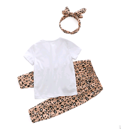 Kinder driedelig pak met casual lettertop en haar, ideaal voor kinderen, comfortabel en stijlvol voor dagelijks gebruik, perfect om te spelen.