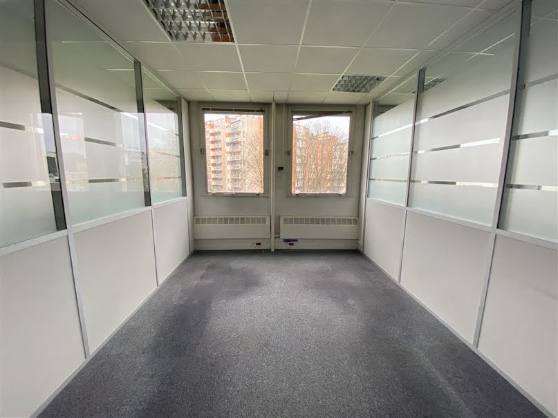 Location  locaux professionnels  201 m² à Paris 13ème (75013), 7 425 €