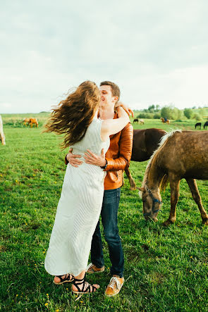 Wedding photographer Darya Larionova (darinal). Photo of 6 September 2017