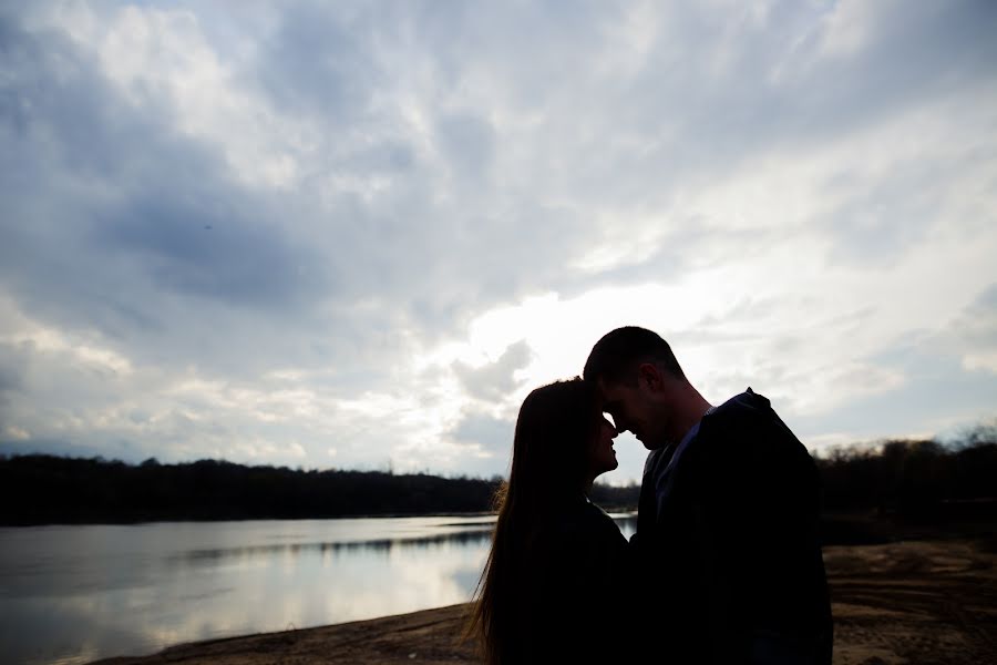 Wedding photographer Valeriya Volotkevich (vvolotkevich). Photo of 2 May 2017