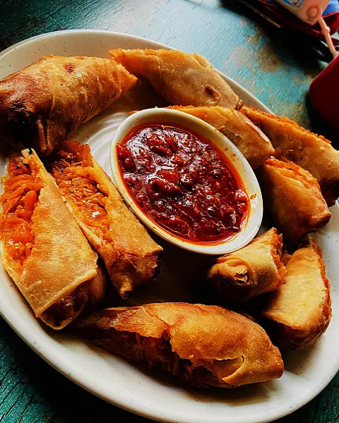 Veg. Spring Roll [10Pcs] [Dotd]