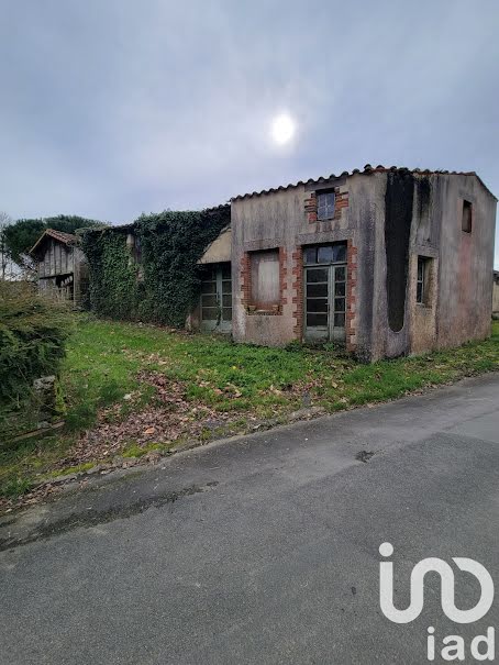 Vente maison 4 pièces 180 m² à Réaumur (85700), 28 000 €