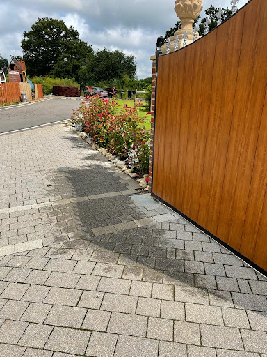 Customers driveway block-paved.