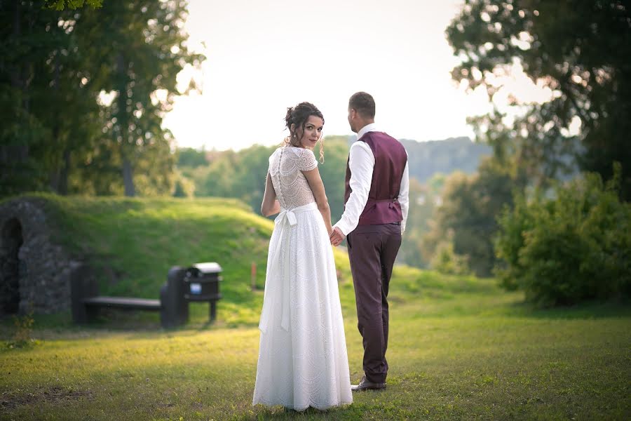 Fotógrafo de casamento Sandris Kūlinš (sandrisfoto). Foto de 16 de setembro 2020