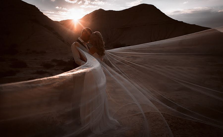 Fotógrafo de casamento Valeriya Vartanova (vart). Foto de 8 de junho 2023