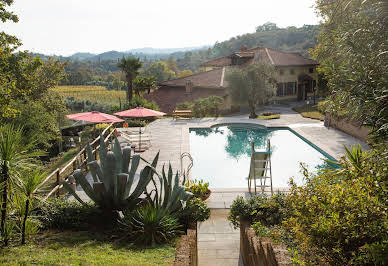 House with pool and terrace 2