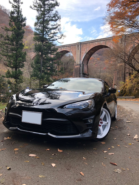 86の86・碓氷峠・眼鏡橋・紅葉🍁・無加工スマホ撮りに関するカスタム事例の投稿画像1枚目