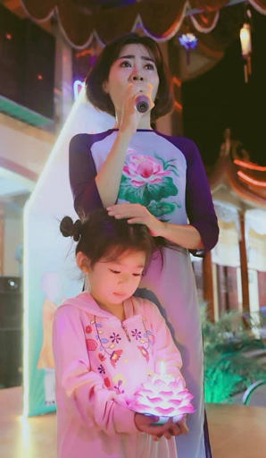Thỉnh thoảng, cô vẫn tham gia một vài sự kiện nhỏ tại TP. HCM