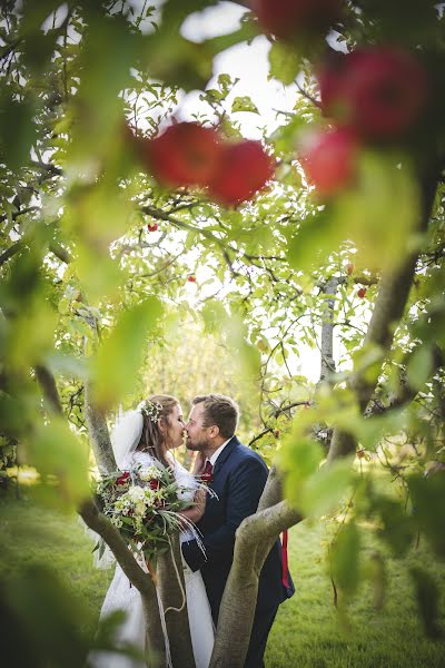 Fotografo di matrimoni Yuliia Kutsevych (yuliyakutsevych). Foto del 13 dicembre 2021