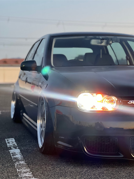 ゴルフ4のゴルフ4・ゴルフR32・ヘッドライトLED化・ヘッドライトカスタムに関するカスタム事例の投稿画像4枚目