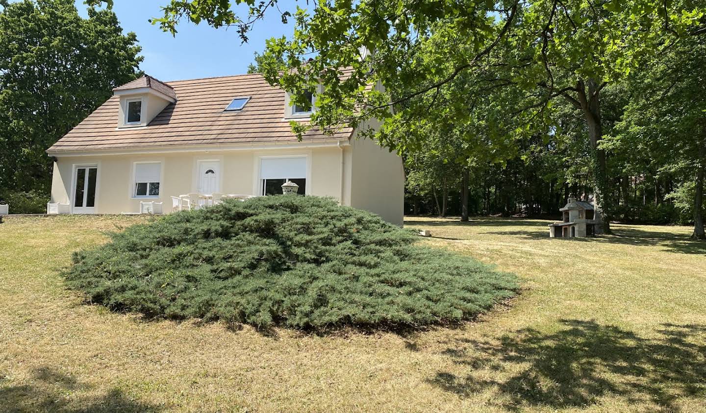 House with terrace Pacy-sur-Eure