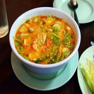 Tom Yum Vegetable Clear Soup