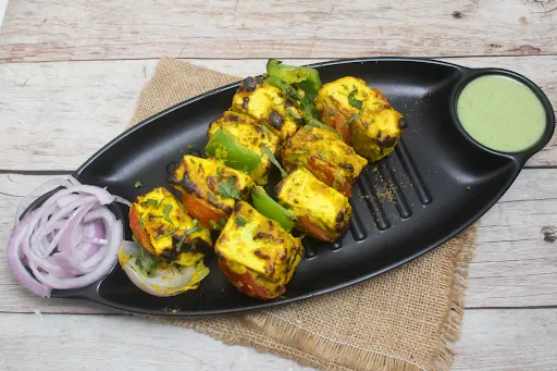 Peshwari Paneer Tikka