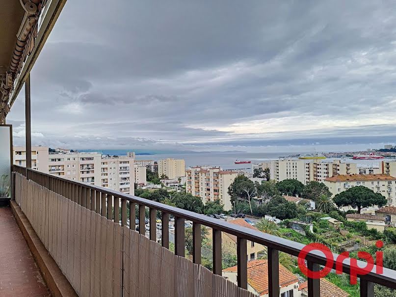 Location  appartement 4 pièces 90 m² à Ajaccio (20000), 1 150 €