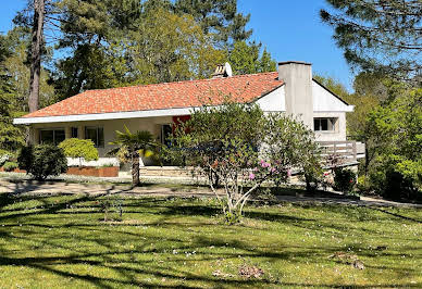 Maison avec piscine 3