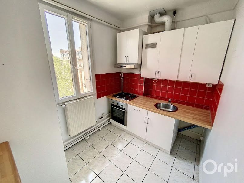 Vente appartement 2 pièces 45 m² à Clamart (92140), 273 000 €