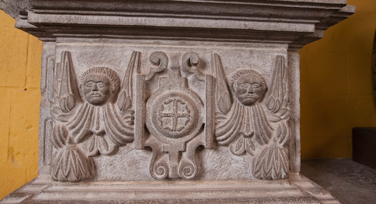  A sculpture at Koricancha (also Coricancha or Qurikancha), the Incas' temple of the sun in Cusco, Peru. 