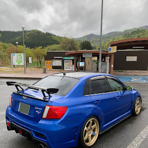 インプレッサ WRX STI GVB